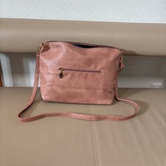 ショルダーバックの画像