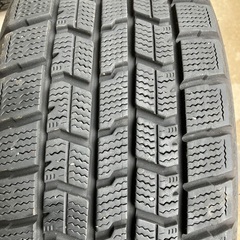グッドイヤースタッドレスタイヤマルチホイールセット　の画像