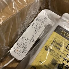 新古TOTOウォシュレットホワイト（取付工賃込み）お買い得ですの画像