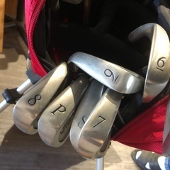 女性用ゴルフクラブ11本TayiorMadeの画像
