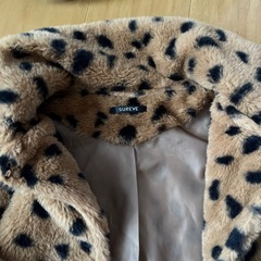 レディースファージャケットの画像