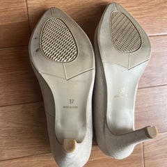 【NOUER】ヌエール　ラメパンプス　23.５㎝〜２４㎝　の画像