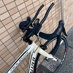 Specialized Roubaix SL4 カーボンロードバイクの画像