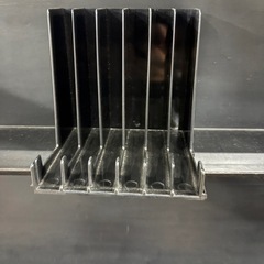 DVD仕切りたて　　　磁石付き　多数の画像