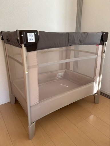 美品 Арrіса アップリカ ココネルエアー 品番66047 ベージュ グレー 美品 Арrіса アップリカ ココネルエアー 品番66047 ベージュ グレー