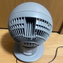 サーキュレーター、リモコン付き。の画像