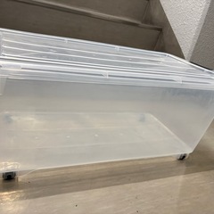 衣装ケース２つの画像