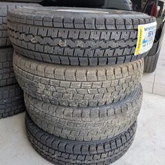 12インチスタッドレスセット　軽トラとか軽バン用の画像