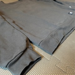 VANS ダークグレー トレーナー　Mサイズの画像