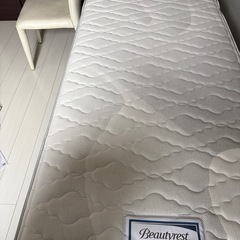 シモンズ　シングルマットレスの画像