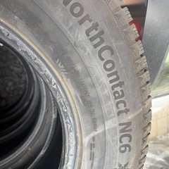 スタッドレスタイヤ溝あり　265/65R17 プラド装着　コンチネンタルの画像