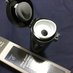 郵送可【新品】真空ステンレスボトル　水筒の画像
