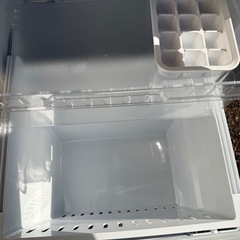 パナソニック　冷蔵庫2025年製　156L容量　NR-B16C2-Wの画像