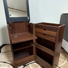 コスメワゴン　鏡　コンパクト
の画像