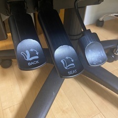 オフィスチェアの画像