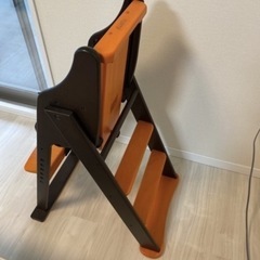 ベビーハイチェア
の画像