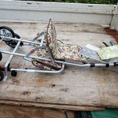 高齢者向けシルバーカート／買い物・散歩用／美品／ブレーキ付きの画像