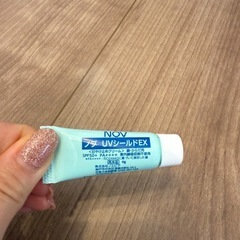 ノブ 日焼け止めの画像