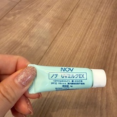 ノブ 日焼け止めの画像