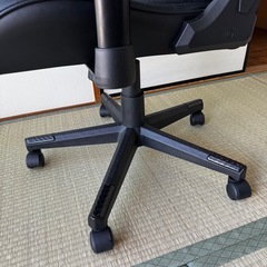 ほぼ新品　ゲーム用、デスクチェアの画像
