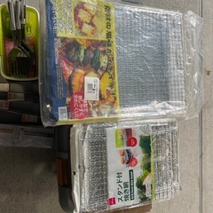 コンテナBOX➕バーベキューセット
の画像