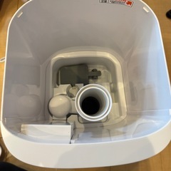 💧【新品同様】アイリスオーヤマ ハイブリッド加湿器 UHK-500-W 4.5L 大容量 加熱式 超音波式 卓上 デスク用 14畳 アロマ 上から給水 リモコン付き 加湿機の画像