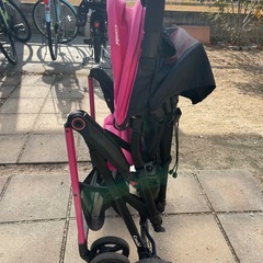 コンビ　ベビーカー F2　軽量の画像