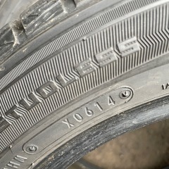 スタッドレスタイヤ　165/60-15の画像