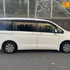 福岡発　平成26年4月 ホンダ ステップワゴン G E セレクション 車検 令和9年10月5日まで 走行約13万5千キロの画像