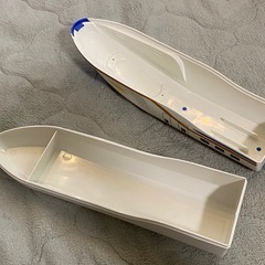 新幹線 お弁当箱の画像