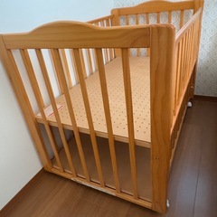 ベビーベッド
の画像