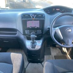 【日産　セレナ　ブルー！自社ローン対応！独自審査！任意整理OK！債務整理OK！自己破産OK！他社審査不可OK！】の画像