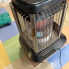 業務用ファンヒーター　FM-181F  現状渡しの画像