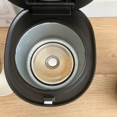 【中古】YAMAZEN 3合マイコン炊飯ジャー　YJR-DM051の画像