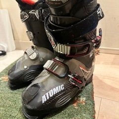 VOLKIスキー130cm,ATOMIC26.0〜26.5ブーツの画像