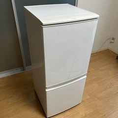 SHARP 2014年製 冷凍冷蔵庫　137Lの画像
