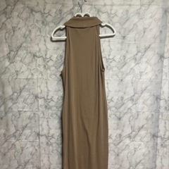 ZARA ノースリーブハイネックワンピースの画像