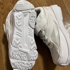 未使用キッズホワイトスニーカー19.0EEEの画像