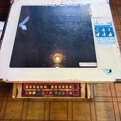 卓上ゲーム機台（レトロ）の画像