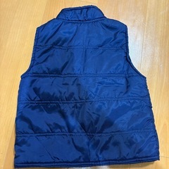 トイストーリー　中綿ベスト 子供　キッズ　3T ネイビーの画像