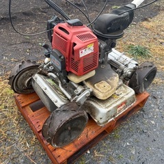 スパイダーモア　草刈り機の画像