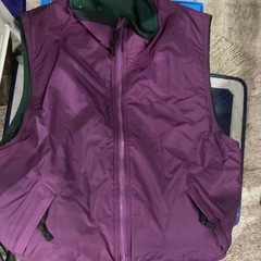 未使用保管品 あげます　L2枚M2枚 防寒ベスト　の画像