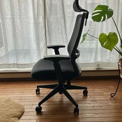 ハイバックチェア黒　メッシュデスクチェア中古美品　5,000円の画像