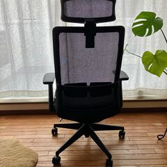 ハイバックチェア黒　メッシュデスクチェア中古美品　5,000円の画像
