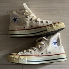 converseバッシュスニーカー24.0センチ二回使用品、靴箱にて保管品、シミがございます。の画像