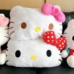 ハローキティ ぬいぐるみ クッション 4個セット　ビッグの画像