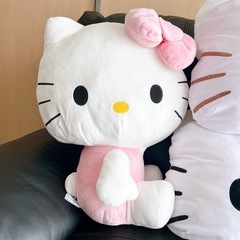 ハローキティ ぬいぐるみ クッション 4個セット　ビッグの画像