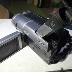 SONY DCR-TRV935　デジタルビデオカメラレコーダー　ハンディカム  ジャンク品の画像