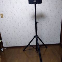 格安でダーツボードスタンドを！※スタンドのみです。の画像