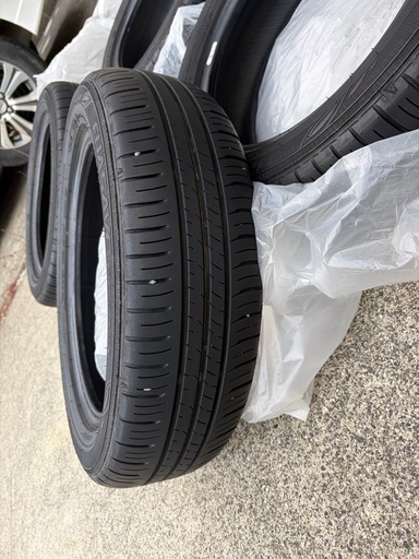 タイヤ　165/60R15   タイヤ4本のみ